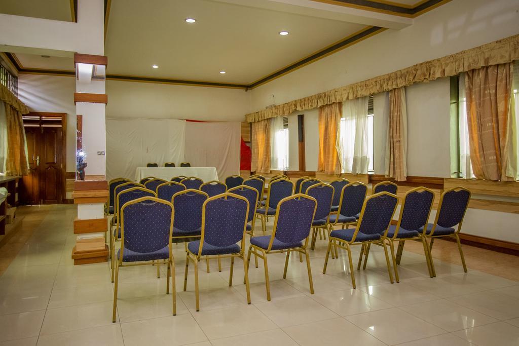 Grand Holiday International Hotel Mbarara Εξωτερικό φωτογραφία